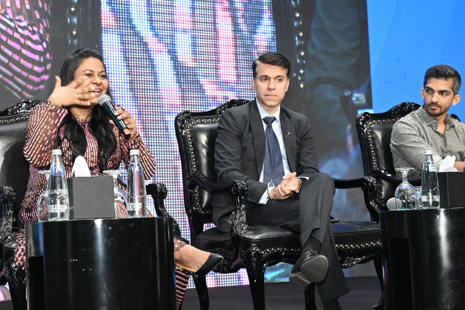 436a6bb9-e087-4c63-9ad4-6462805627f6